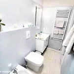 Bed & Breakfast My - 4*